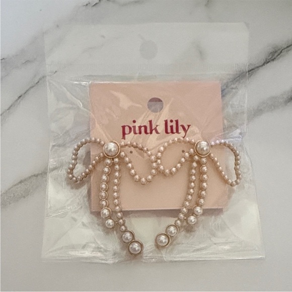 Pink Lily Pearl Bow Statement Earrings - Picture 2 of 5